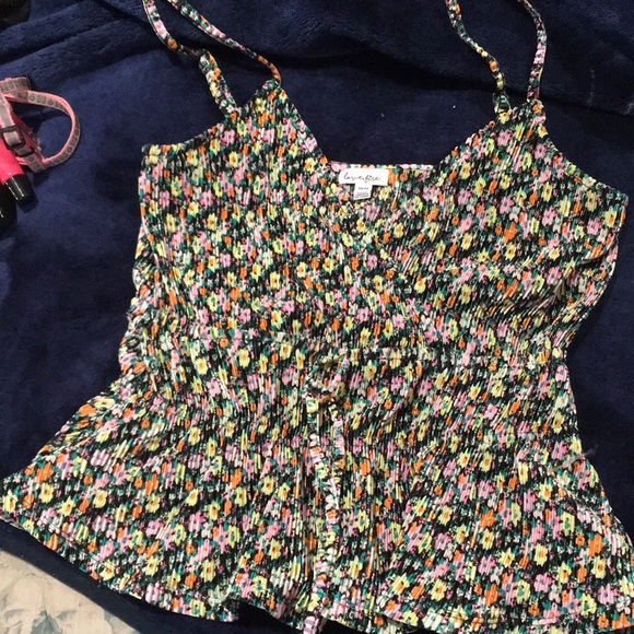 Tank top - Picture 1 of 2